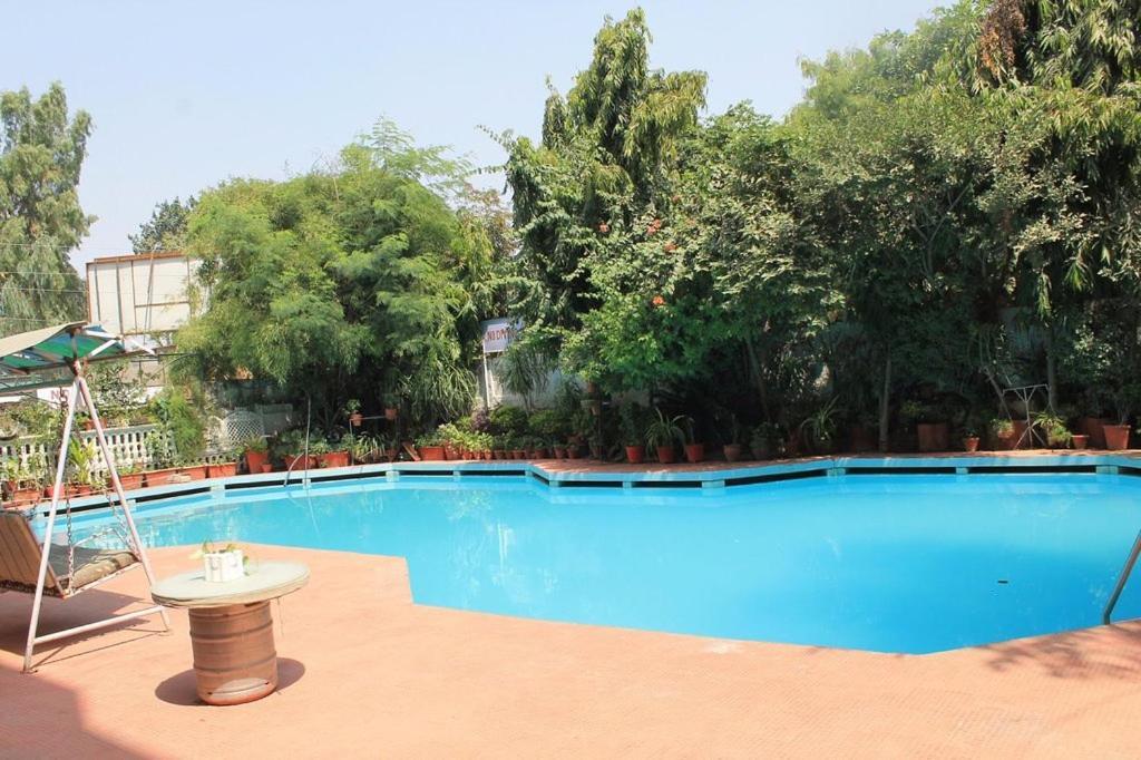 Hotel Aravali Heights الوار المظهر الخارجي الصورة