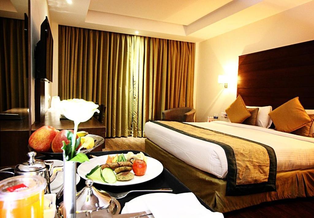 Hotel Aravali Heights الوار المظهر الخارجي الصورة